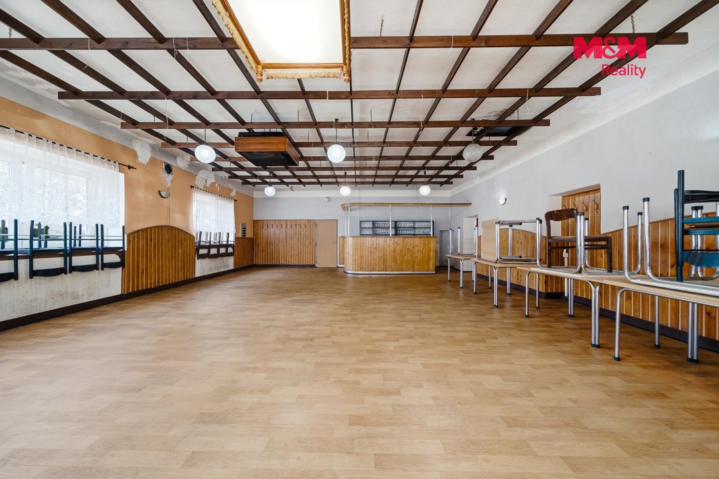 Prodej komerčního prostoru 300 m² - foto 6