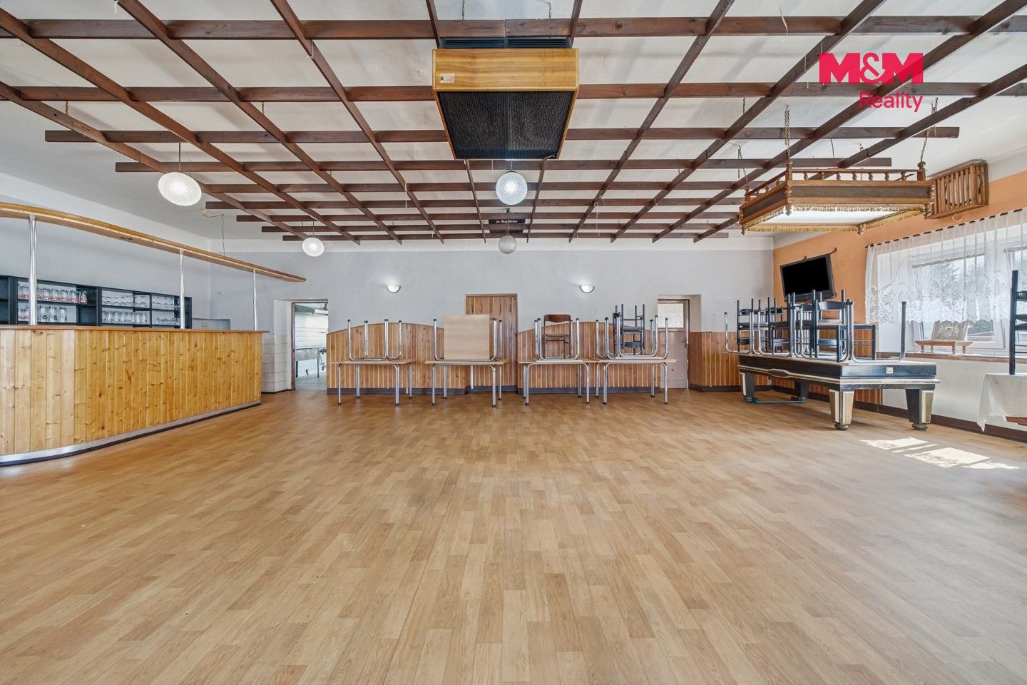 Prodej komerčního prostoru 300 m² - foto 7