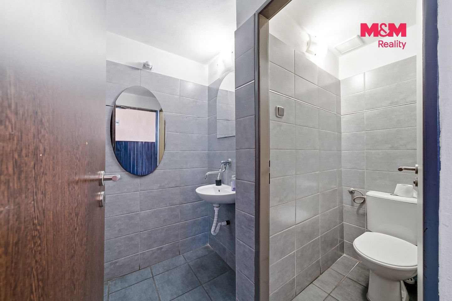 Prodej komerčního prostoru 300 m² - foto 8