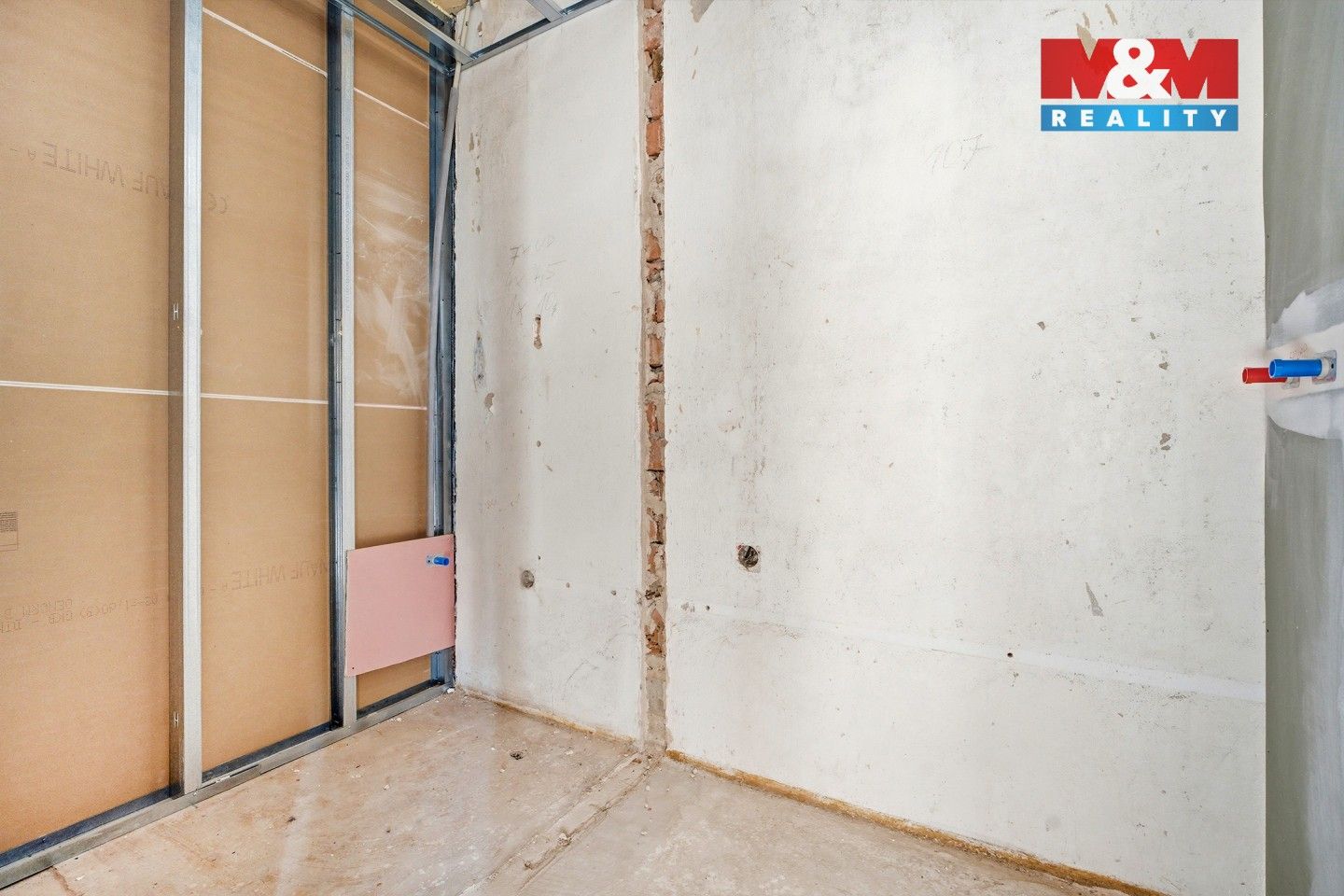 Prodej domu 1800 m² - foto 11