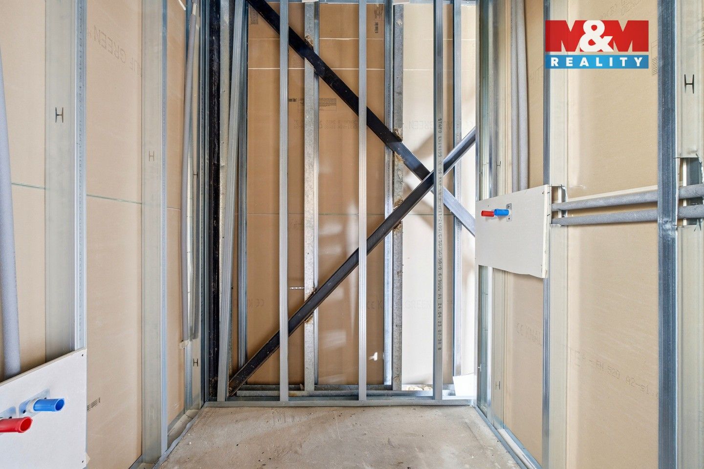 Prodej domu 1800 m² - foto 15