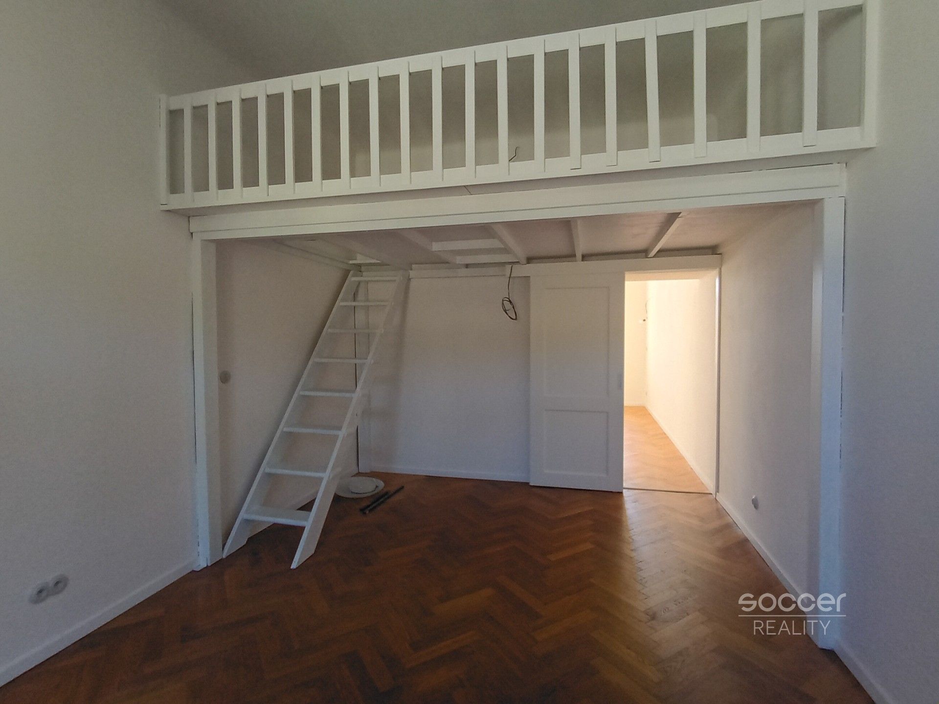 Pronájem bytu 2+kk 65 m² - foto 7