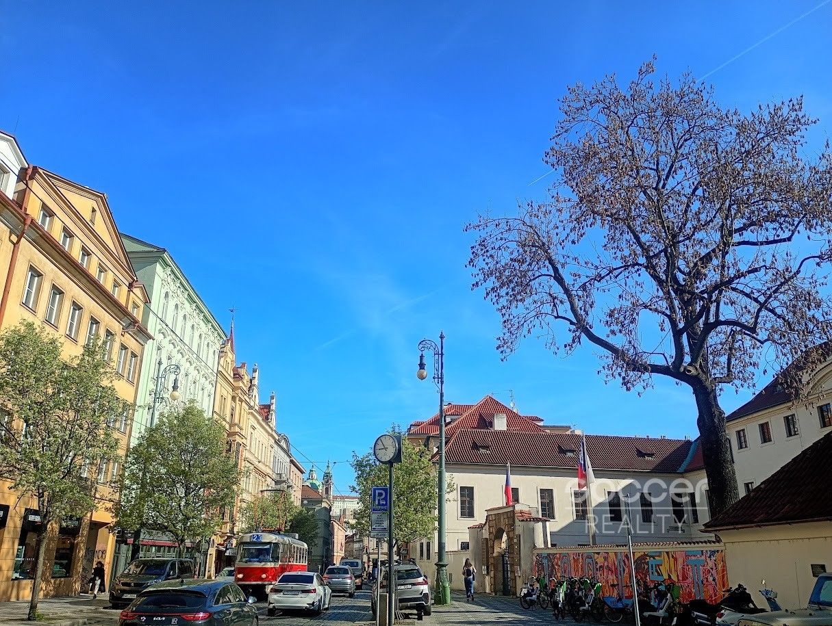 Pronájem bytu 2+kk 65 m² - foto 11