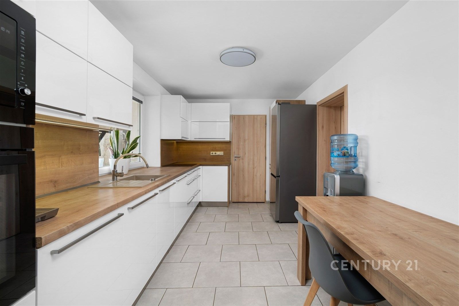 Prodej domu 190 m² - foto 1