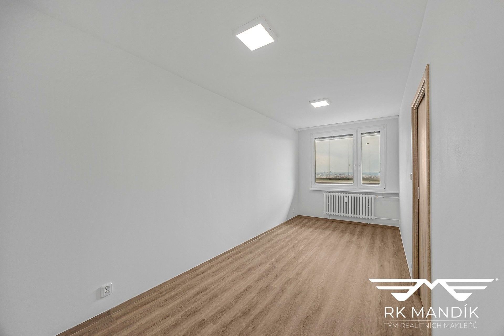 Pronájem bytu 3+1 63 m² - foto 11