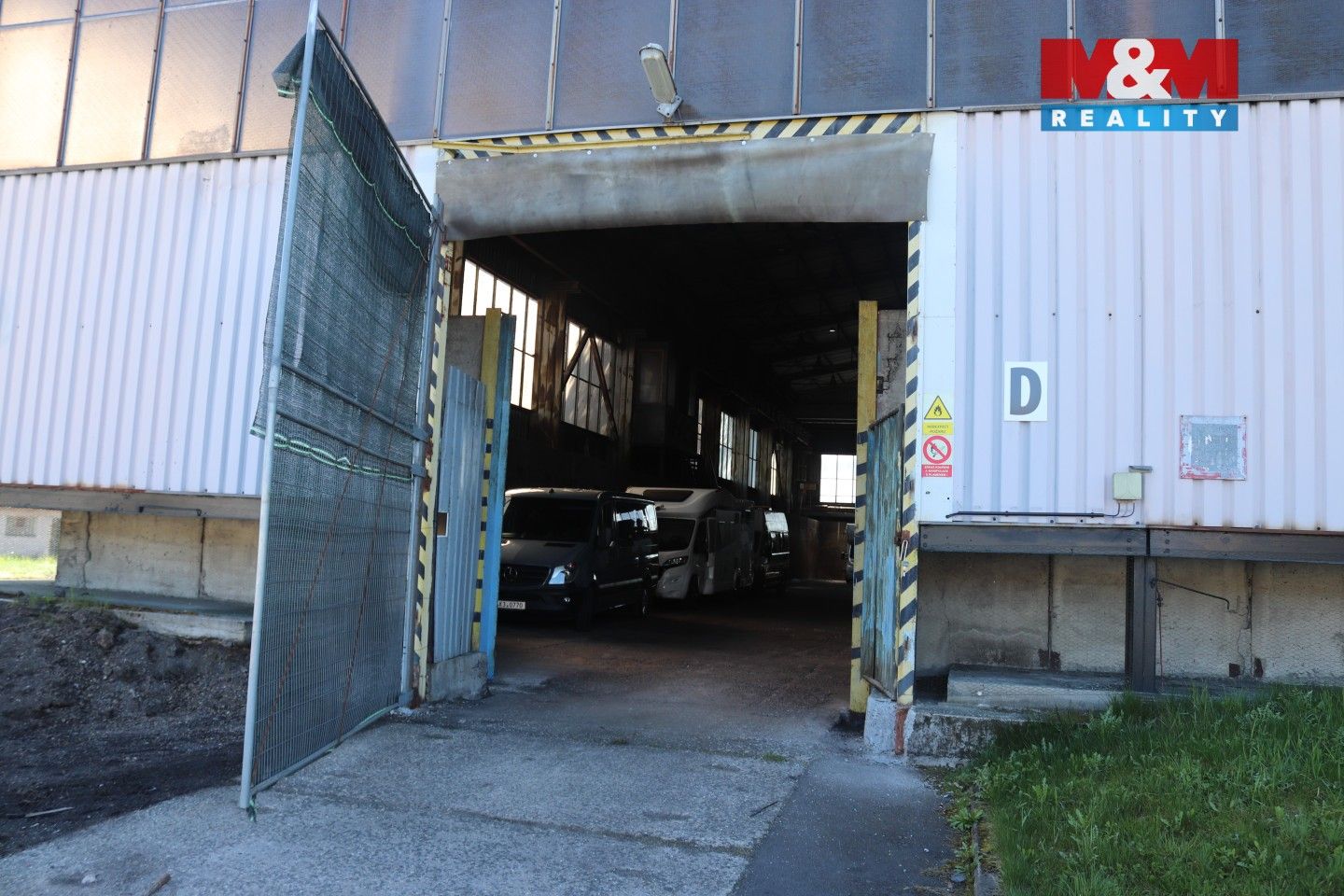 Pronájem komerčního prostoru 850 m² - foto 12