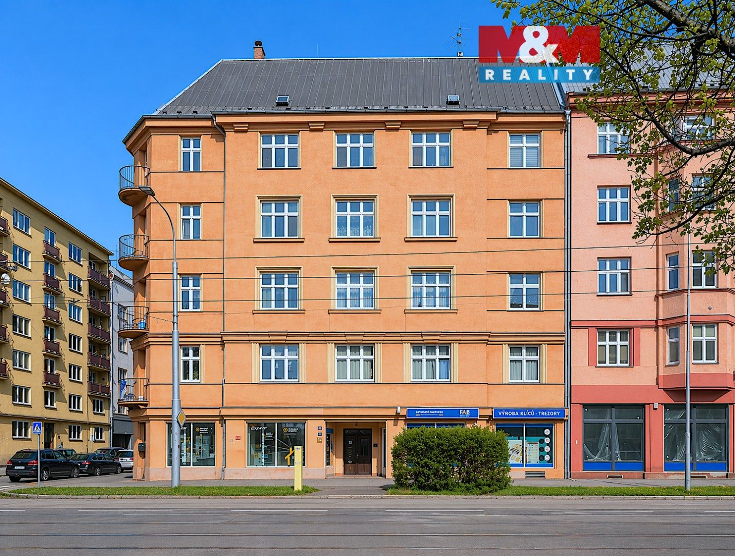 Prodej bytu 3+1 106 m² - foto 1