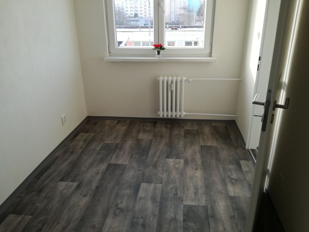 Pronájem bytu 2+1 44 m² - foto 9