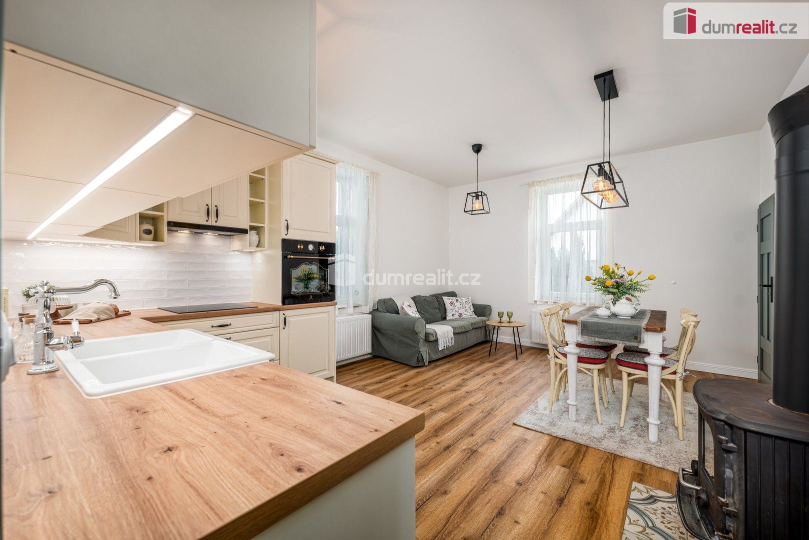 Prodej domu 140 m² - foto 1