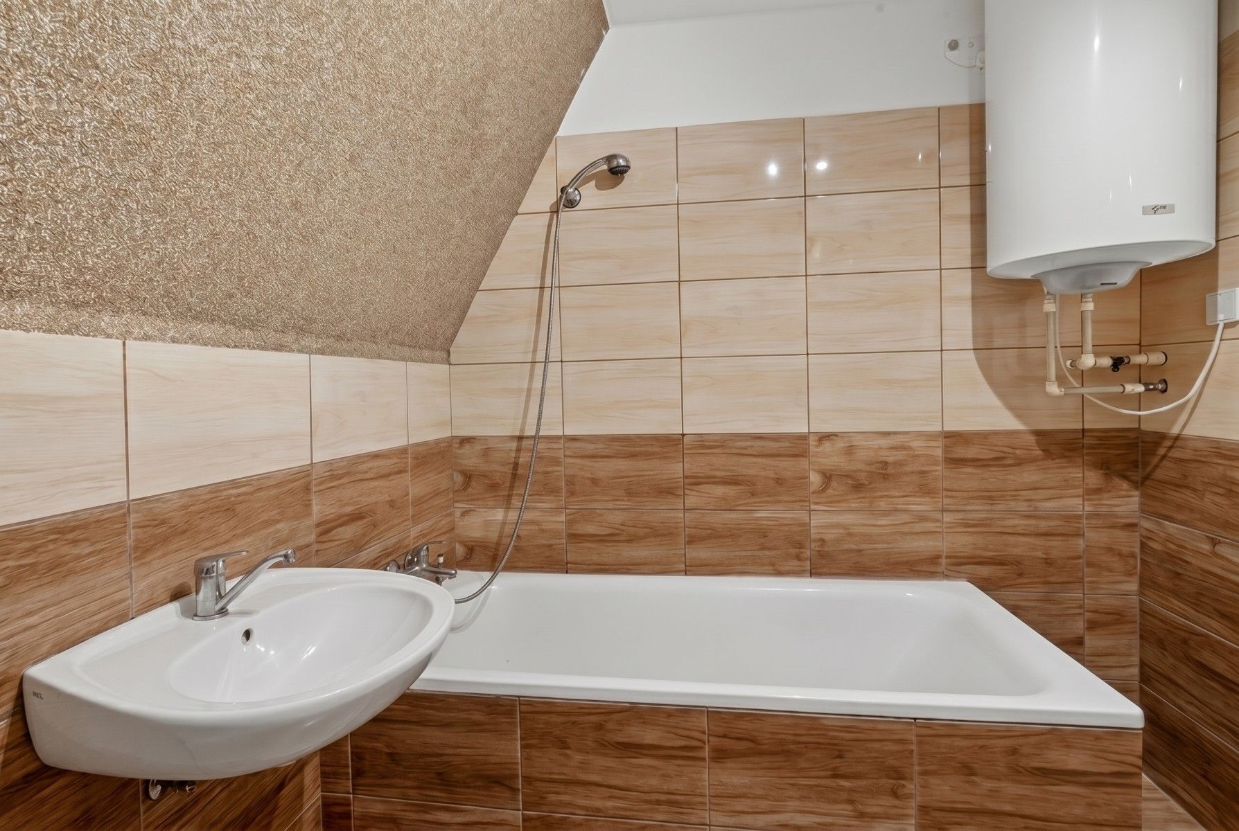 Prodej komerčního prostoru 328 m² - foto 14