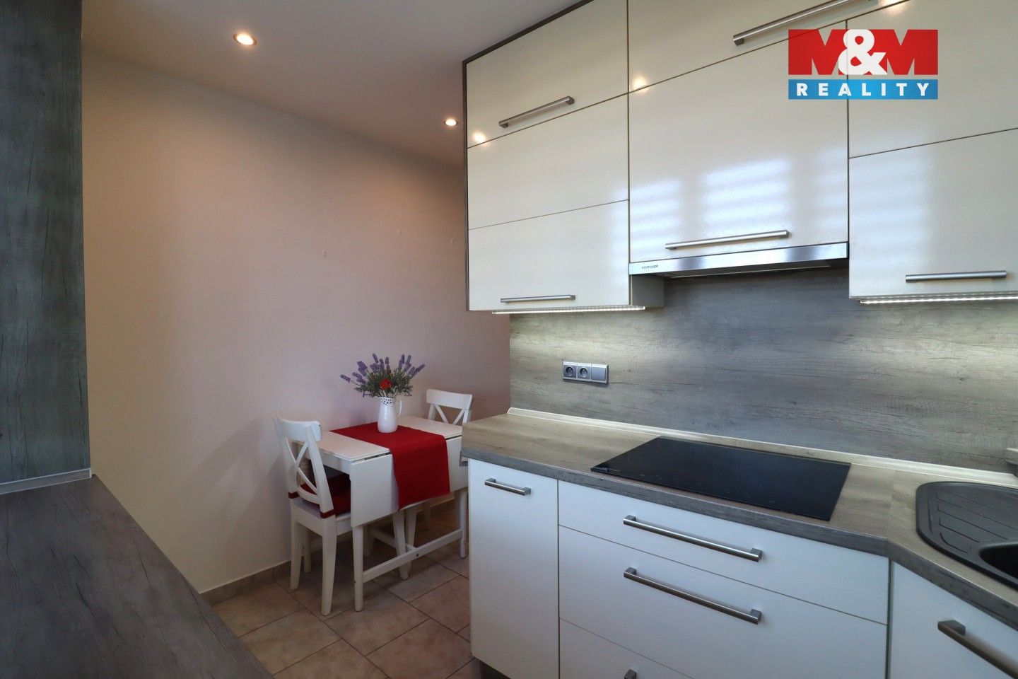 Prodej bytu 2+1 60 m² - foto 19