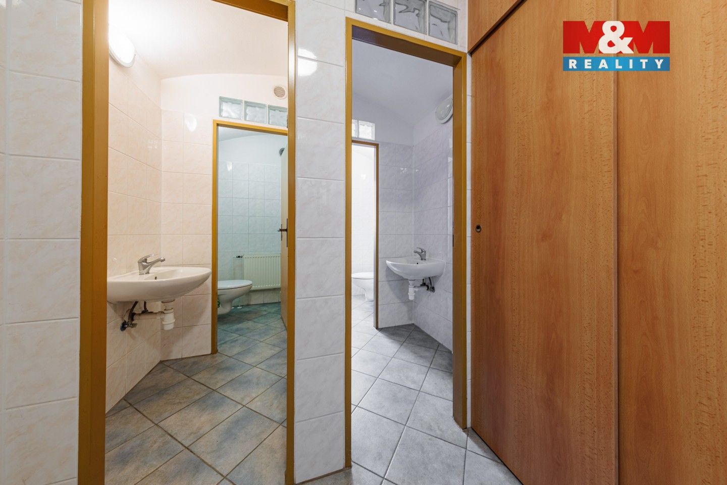 Prodej komerčního prostoru 57 m² - foto 4