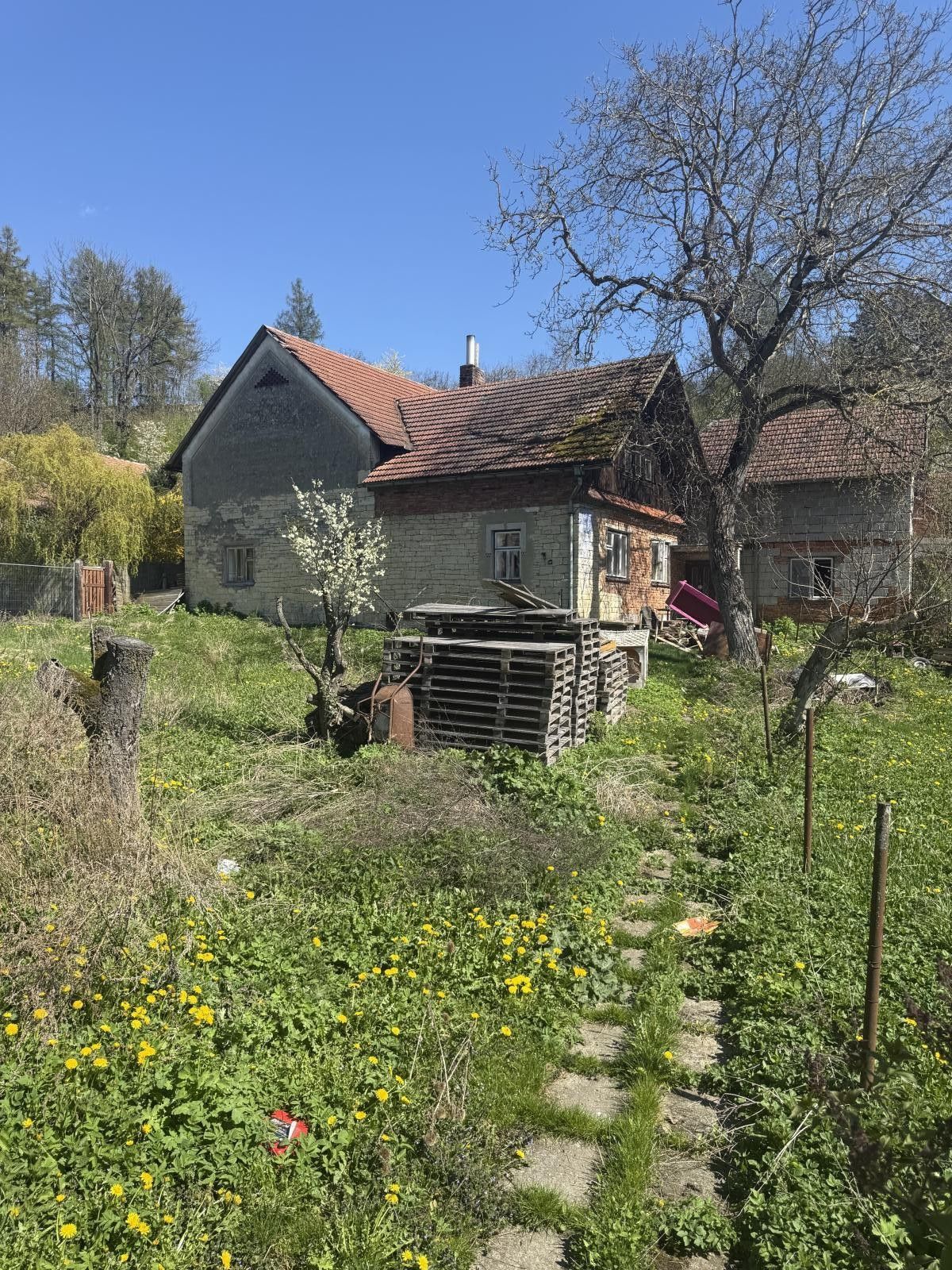Prodej domu 150 m² - foto 1
