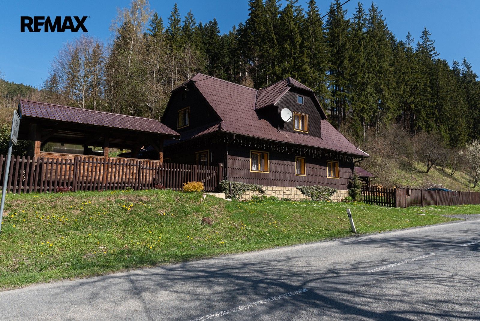 Prodej domu 220 m² - foto 2
