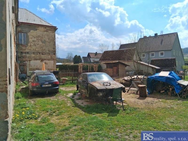 Prodej domu 650 m² - foto 4