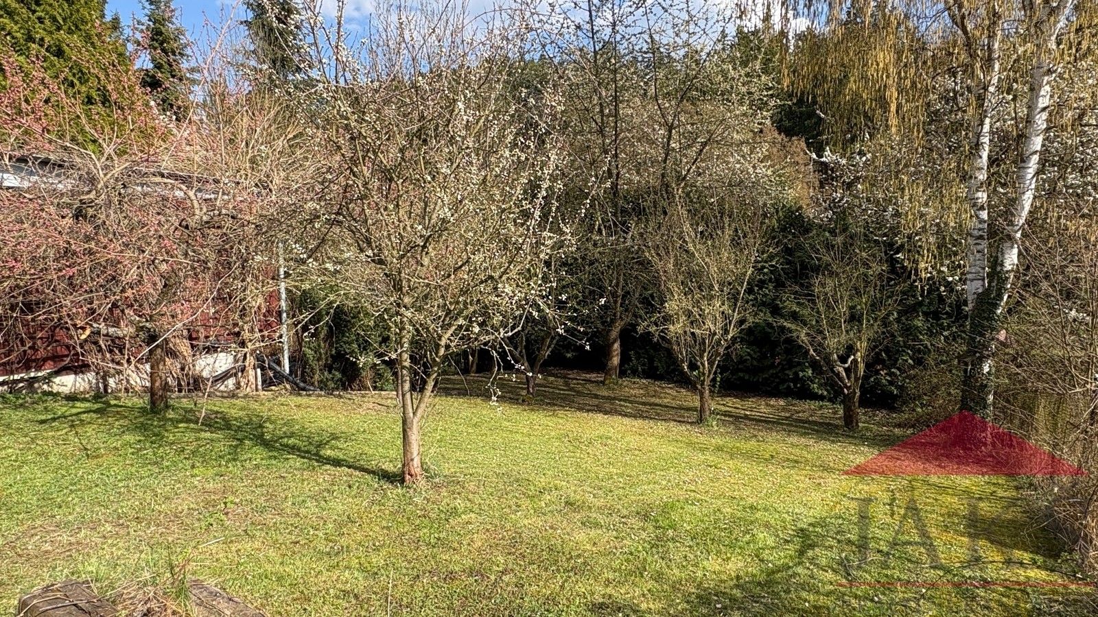 Prodej pozemku 398 m² - foto 2