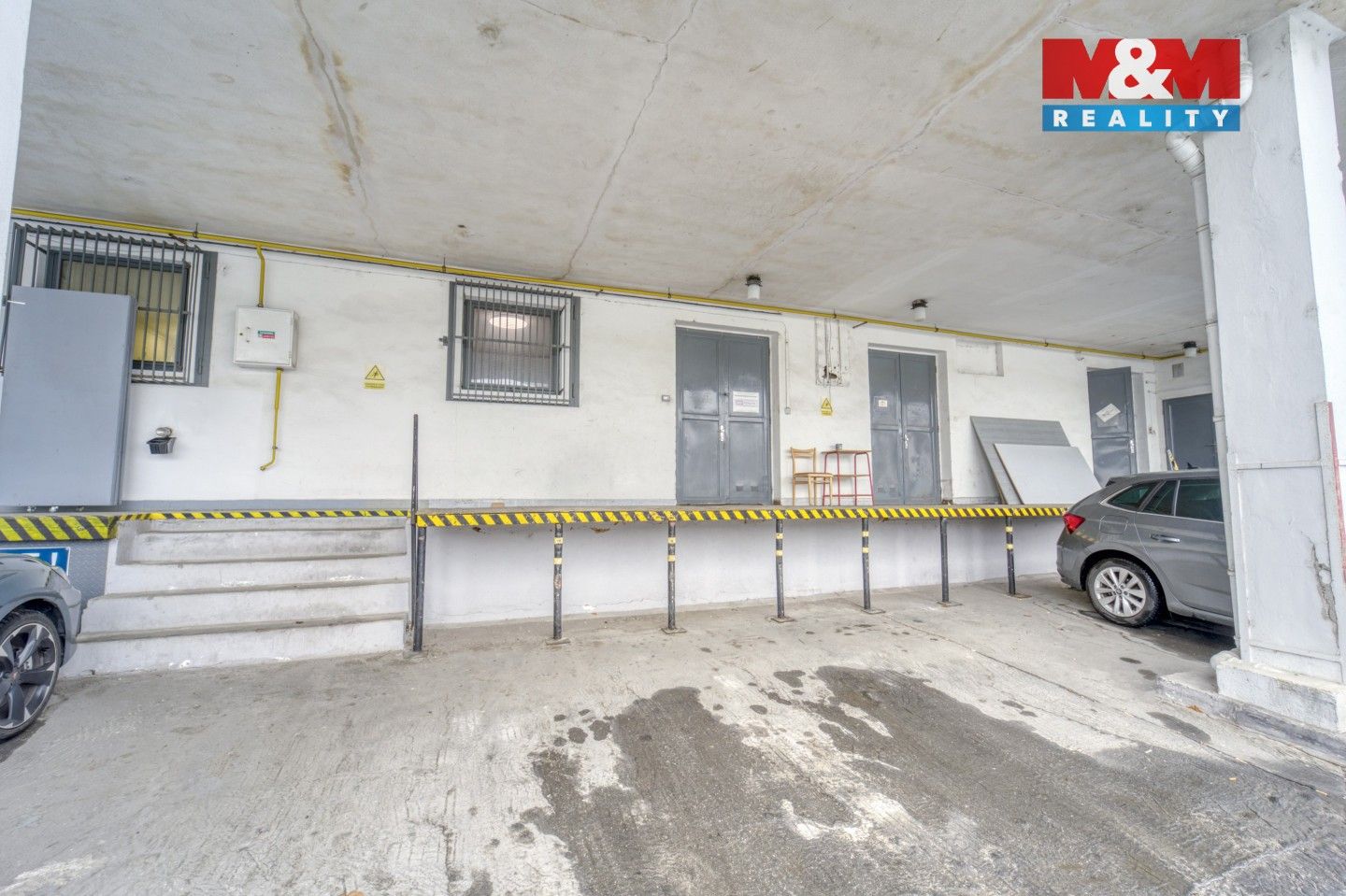 Pronájem komerčního prostoru 458 m² - foto 10