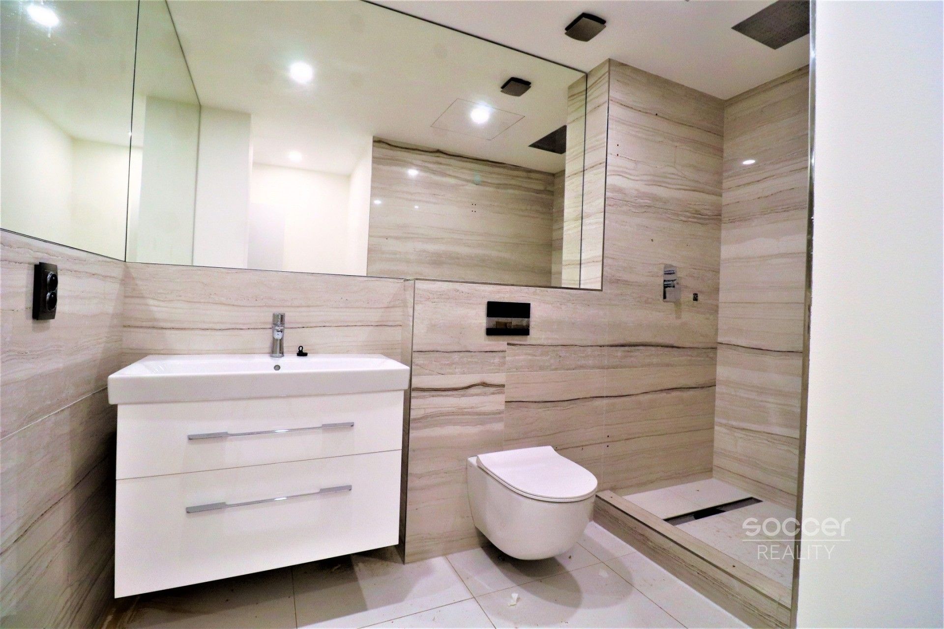 Pronájem komerčního prostoru 114 m² - foto 5