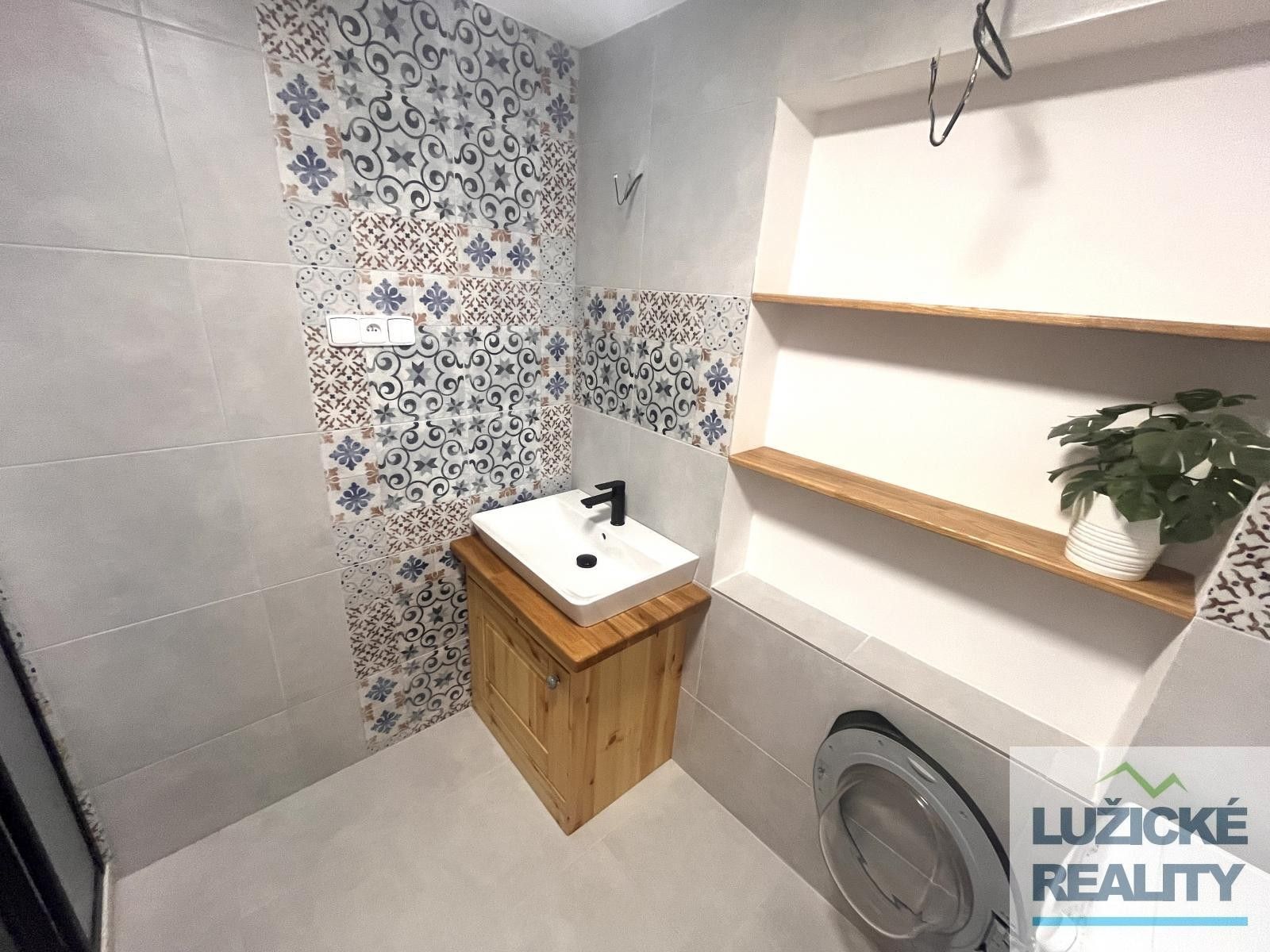 Prodej domu 241 m² - foto 4
