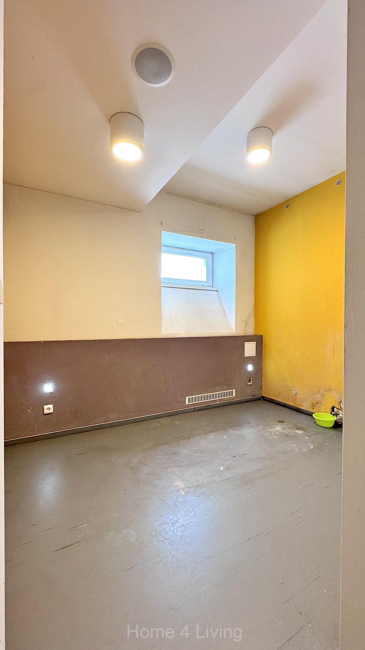 Pronájem komerčního prostoru 270 m² - foto 3