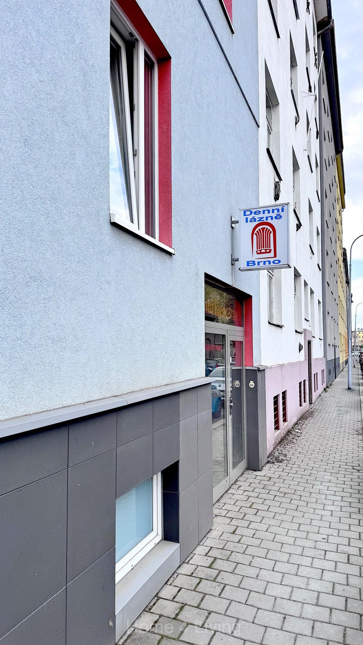 Pronájem komerčního prostoru 270 m² - foto 7