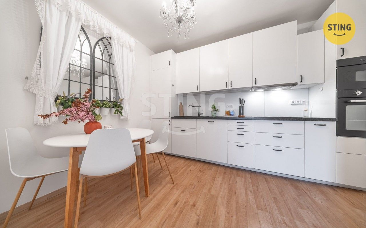 Prodej bytu 3+1 59 m² - foto 1