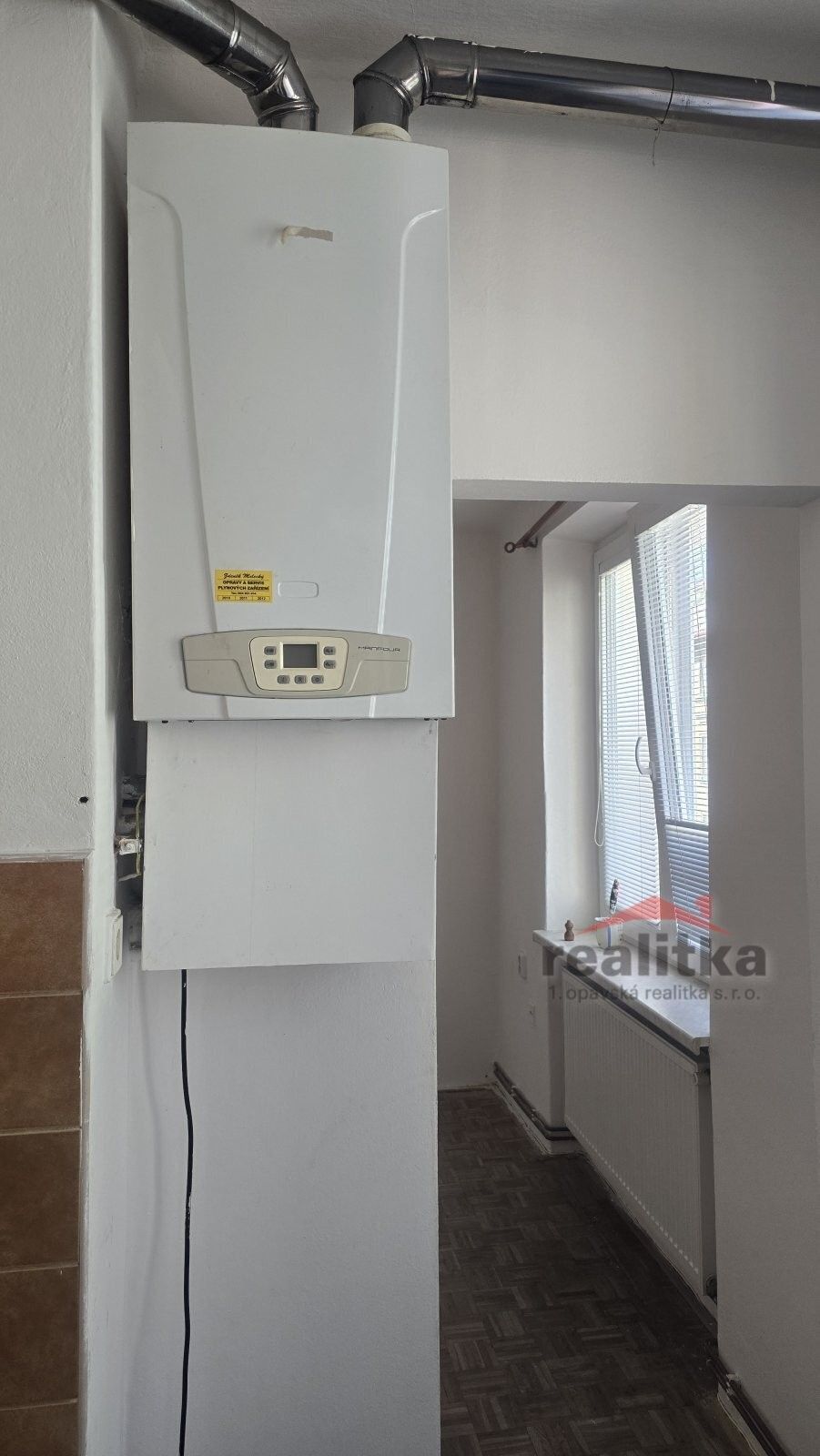 Pronájem bytu 2+1 54 m² - foto 2