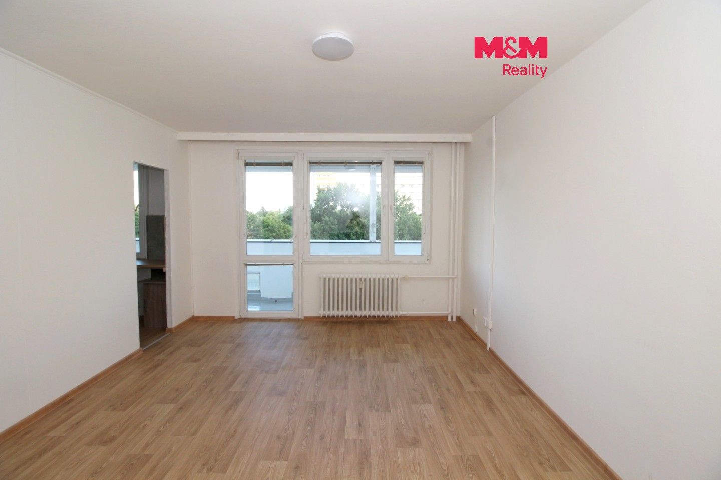 Pronájem bytu 1+kk 35 m² - foto 1