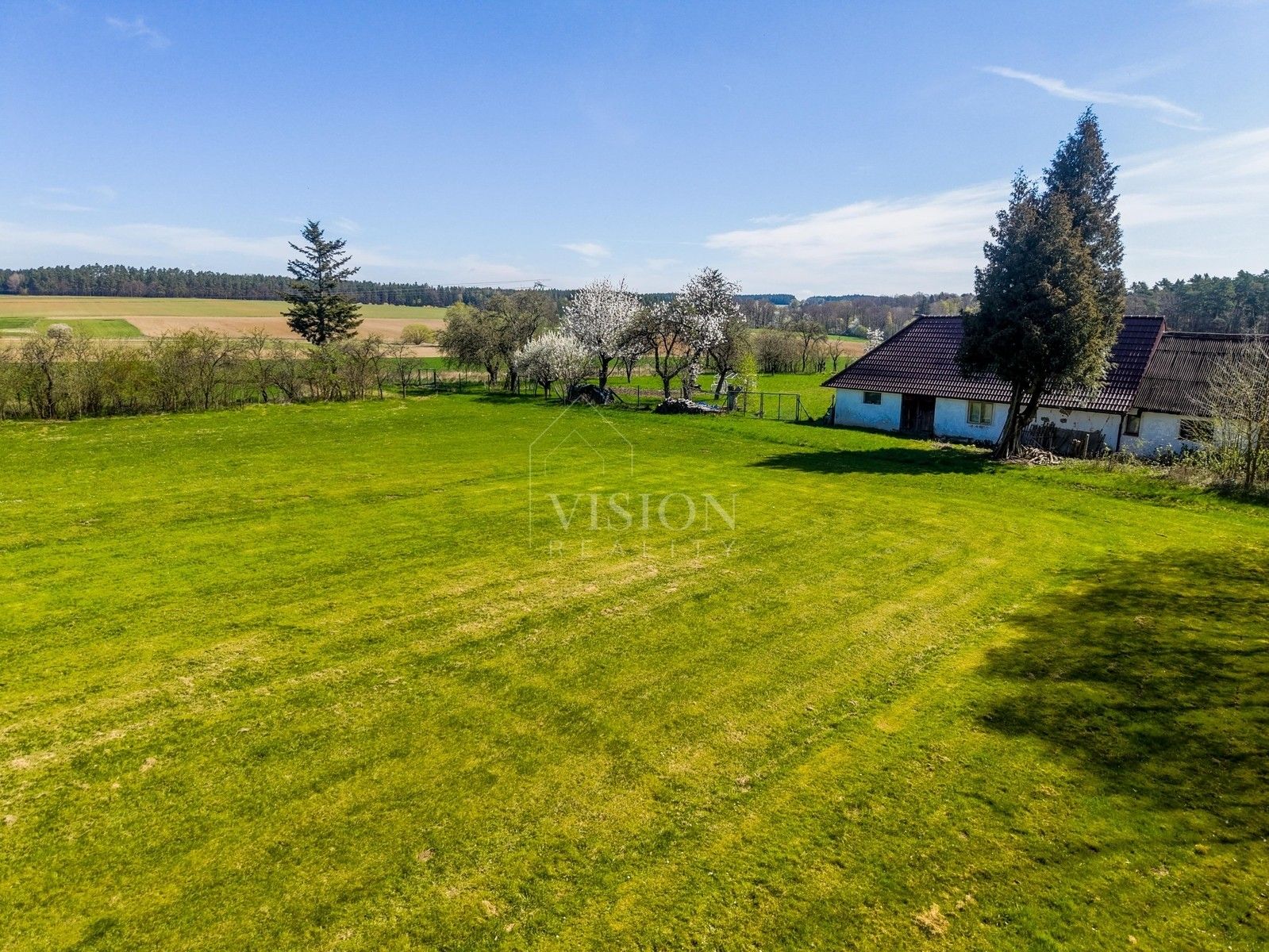 Prodej pozemku 1350 m² - foto 4