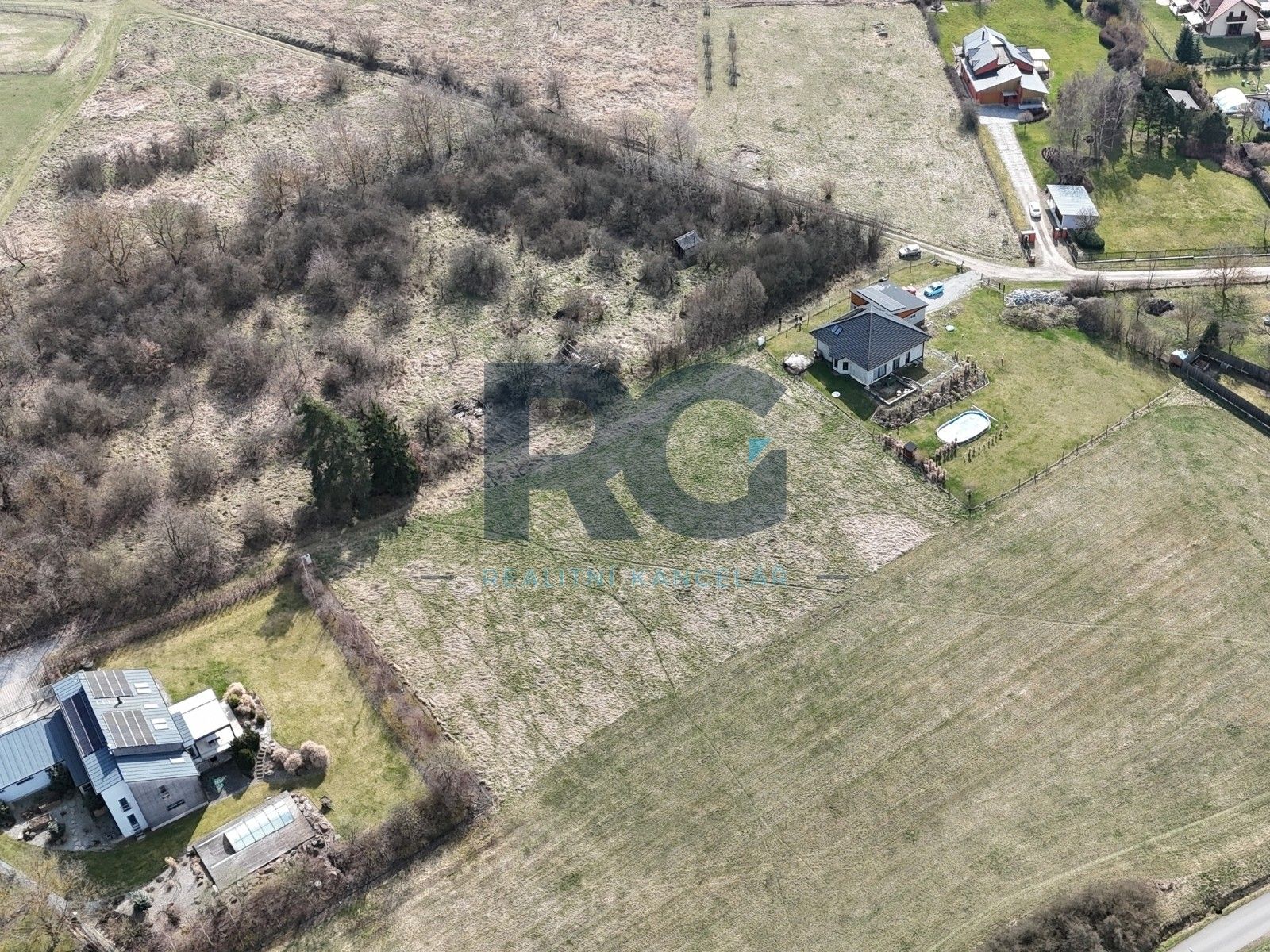 Prodej pozemku 1600 m² - foto 7