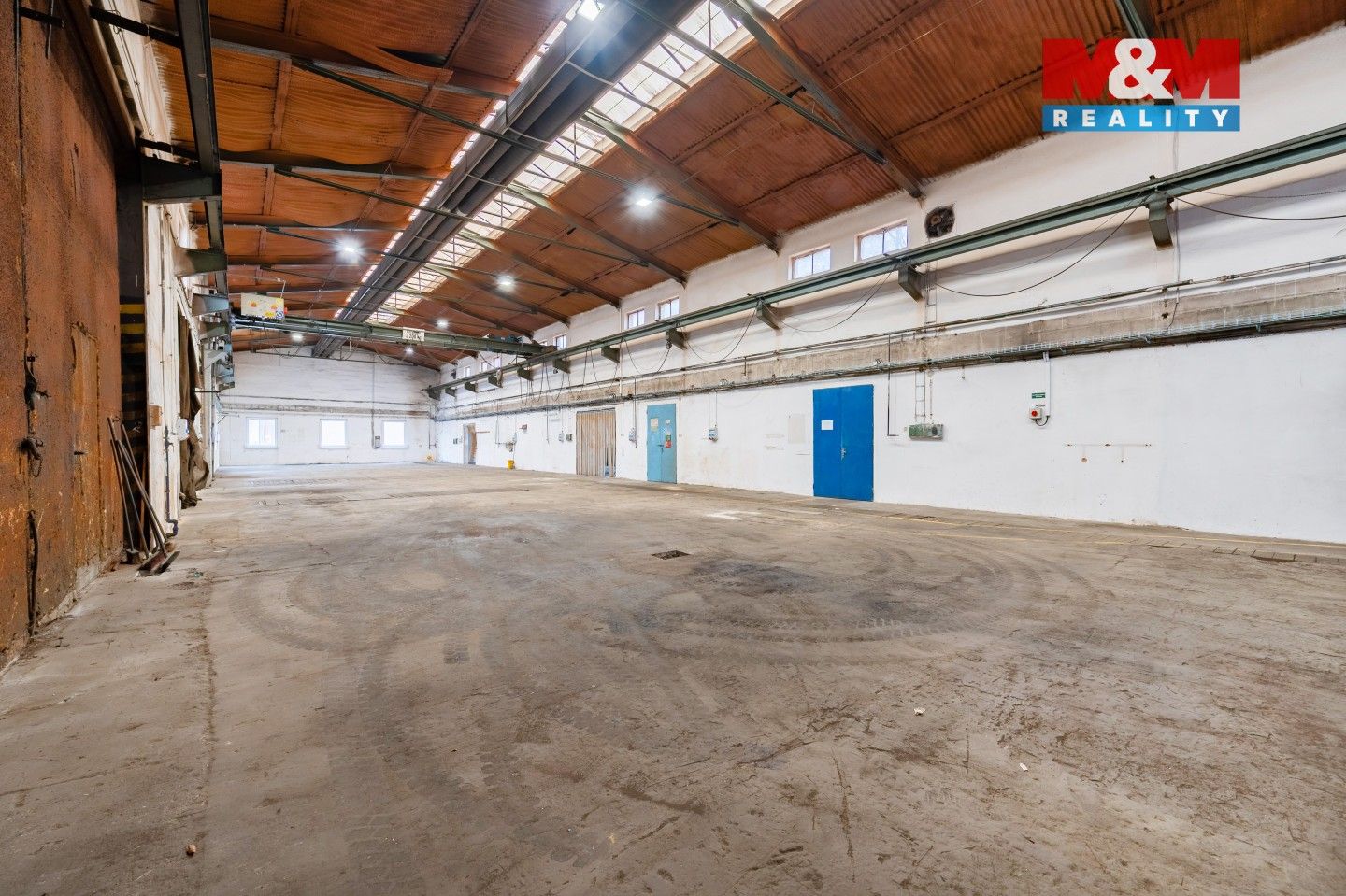Pronájem komerčního prostoru 770 m² - foto 7