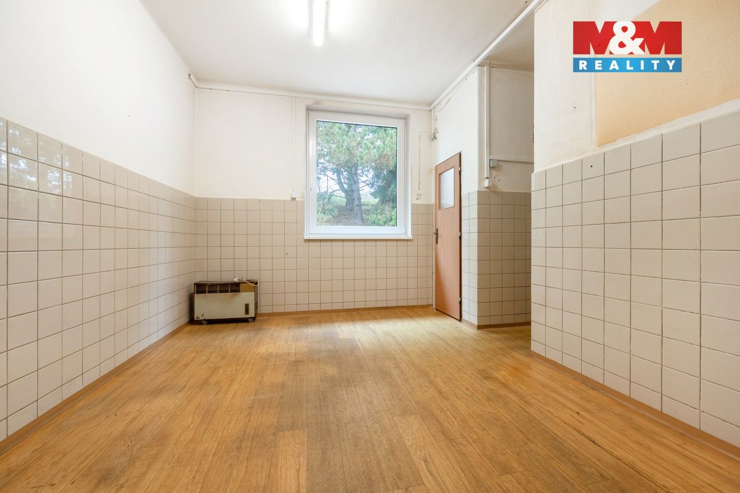 Pronájem komerčního prostoru 770 m² - foto 17