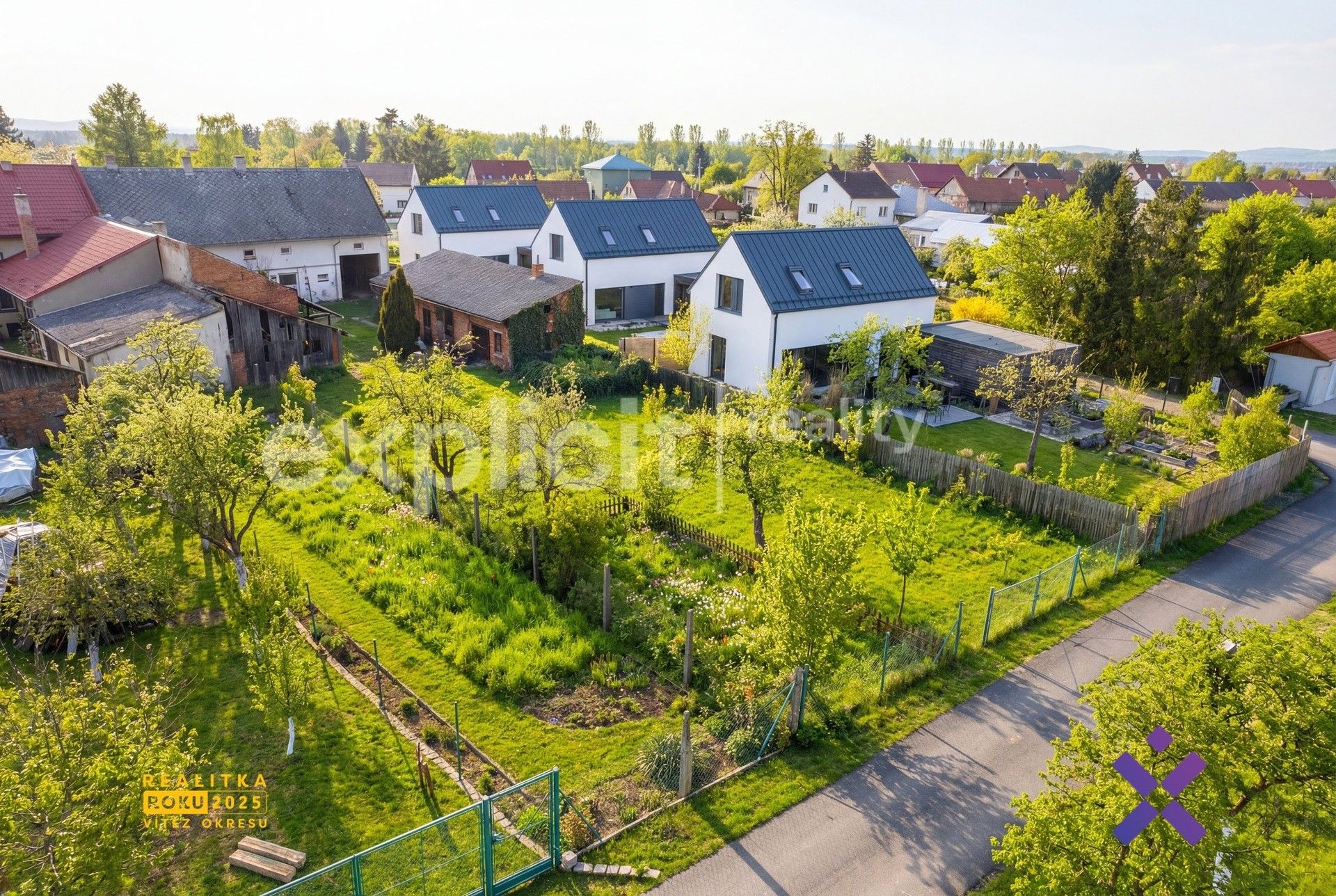 Prodej pozemku 580 m² - foto 4