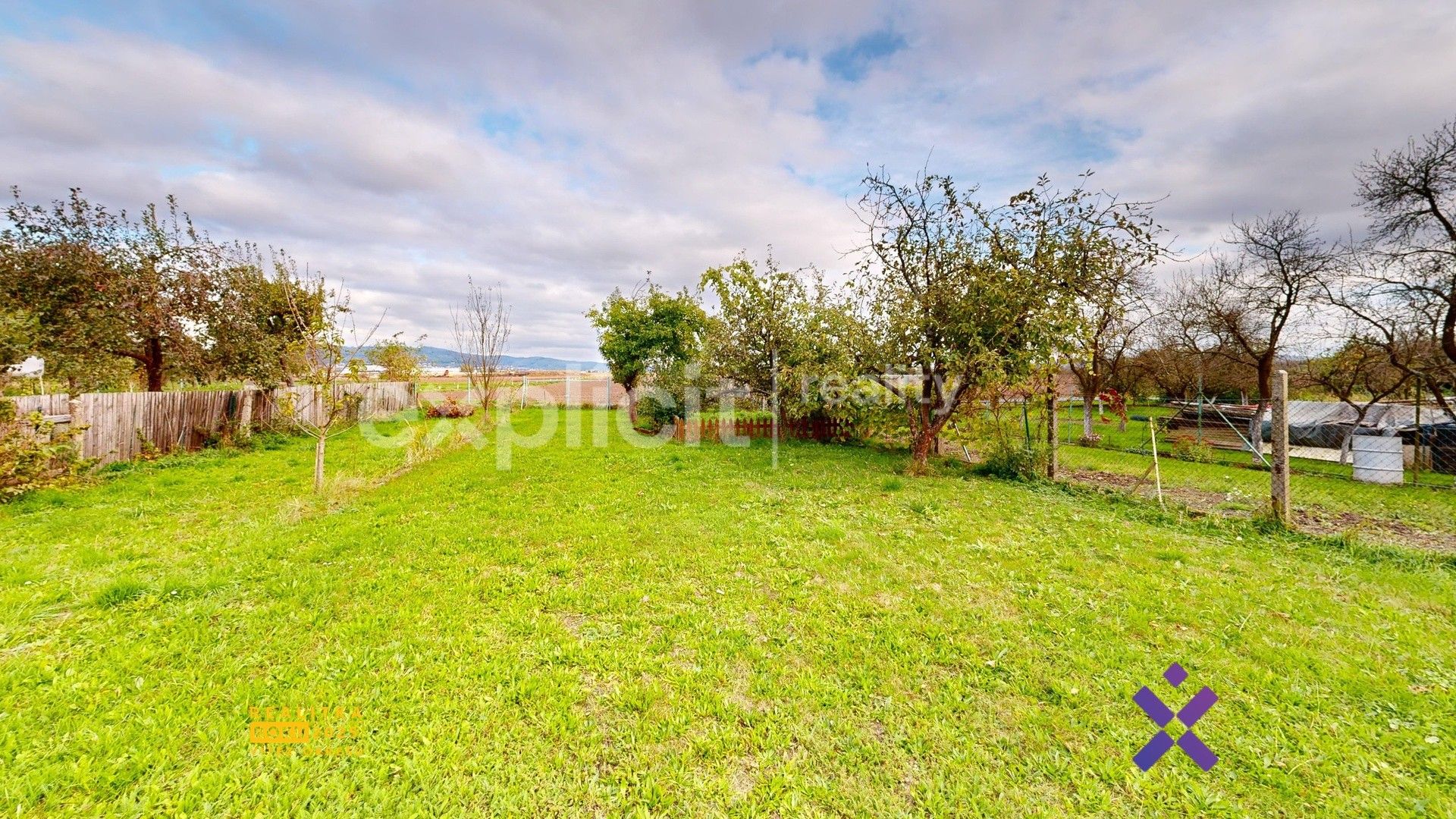 Prodej pozemku 580 m² - foto 5