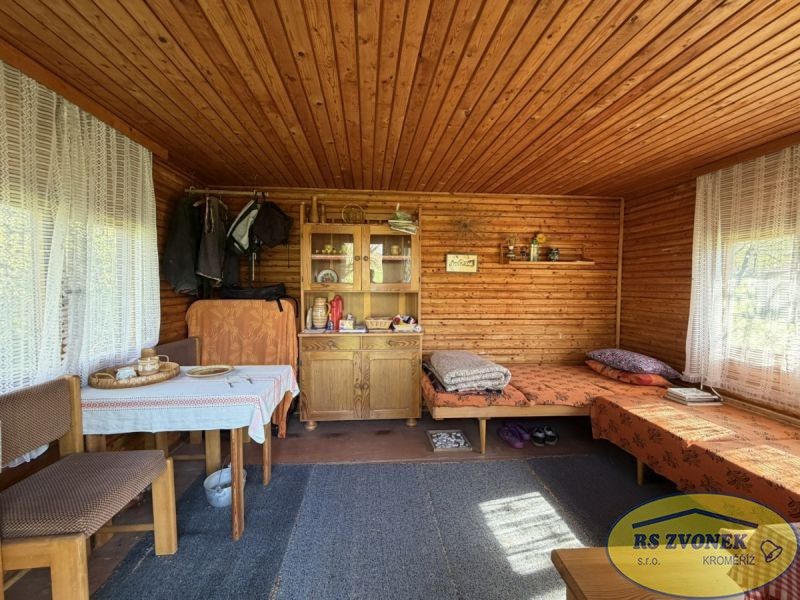 Prodej pozemku 548 m² - foto 4