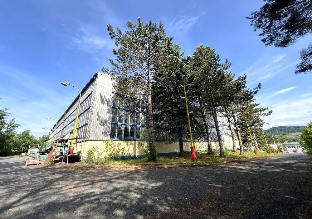 Pronájem komerčního prostoru 1620 m² - foto 12