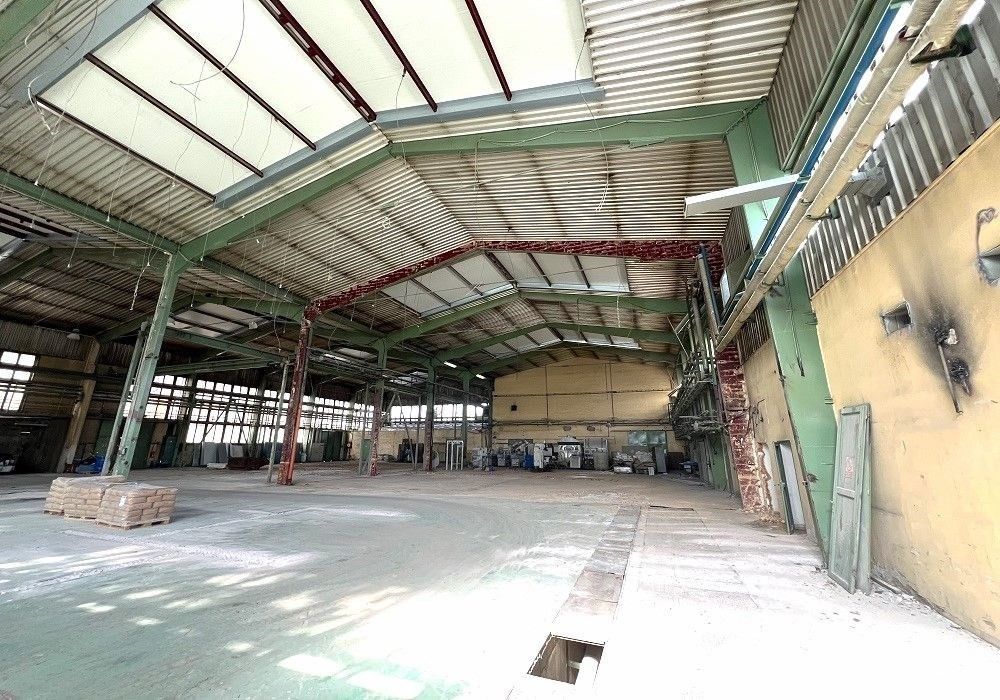 Pronájem komerčního prostoru 1620 m² - foto 14