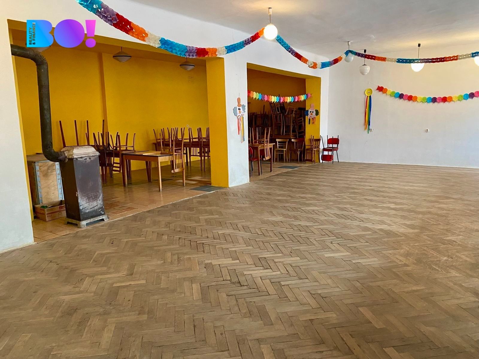 Prodej komerčního prostoru 301 m² - foto 8