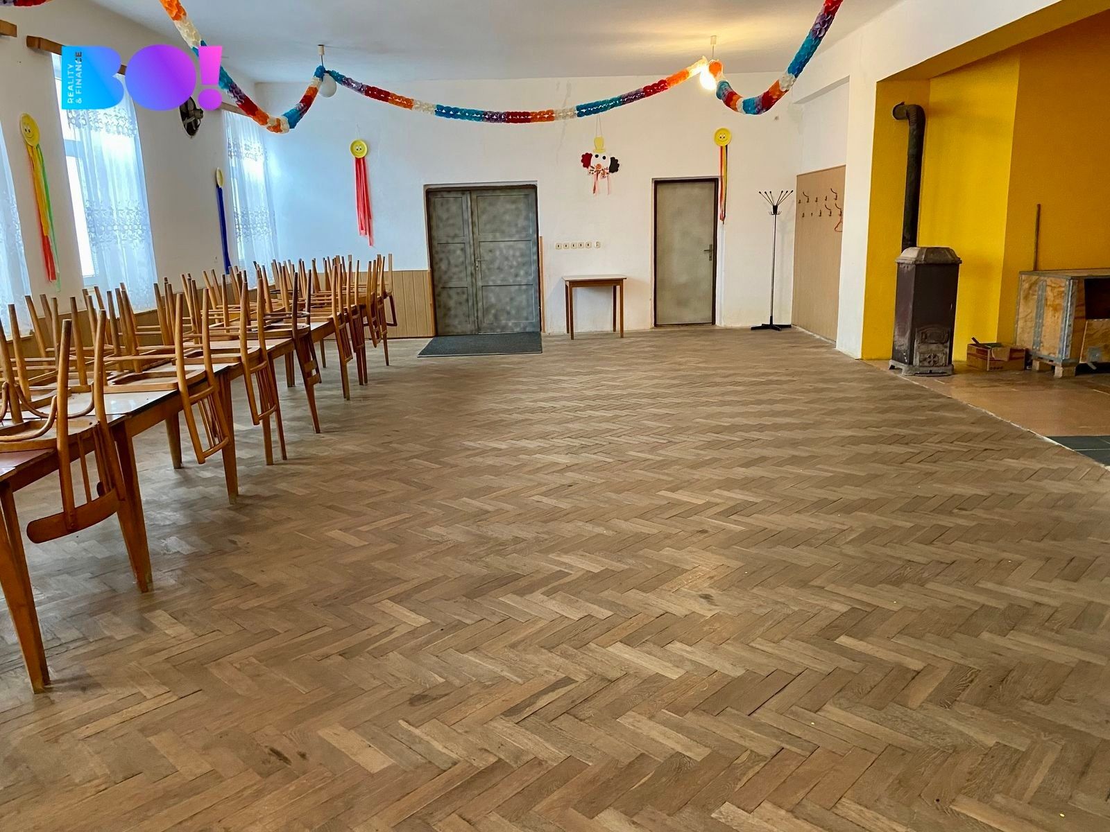 Prodej komerčního prostoru 301 m² - foto 9