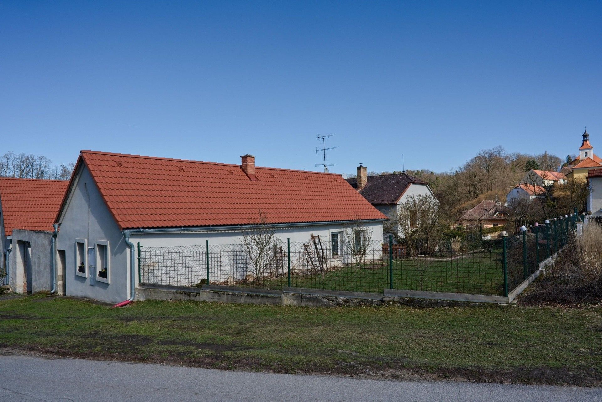 Prodej domu 55 m² - foto 1