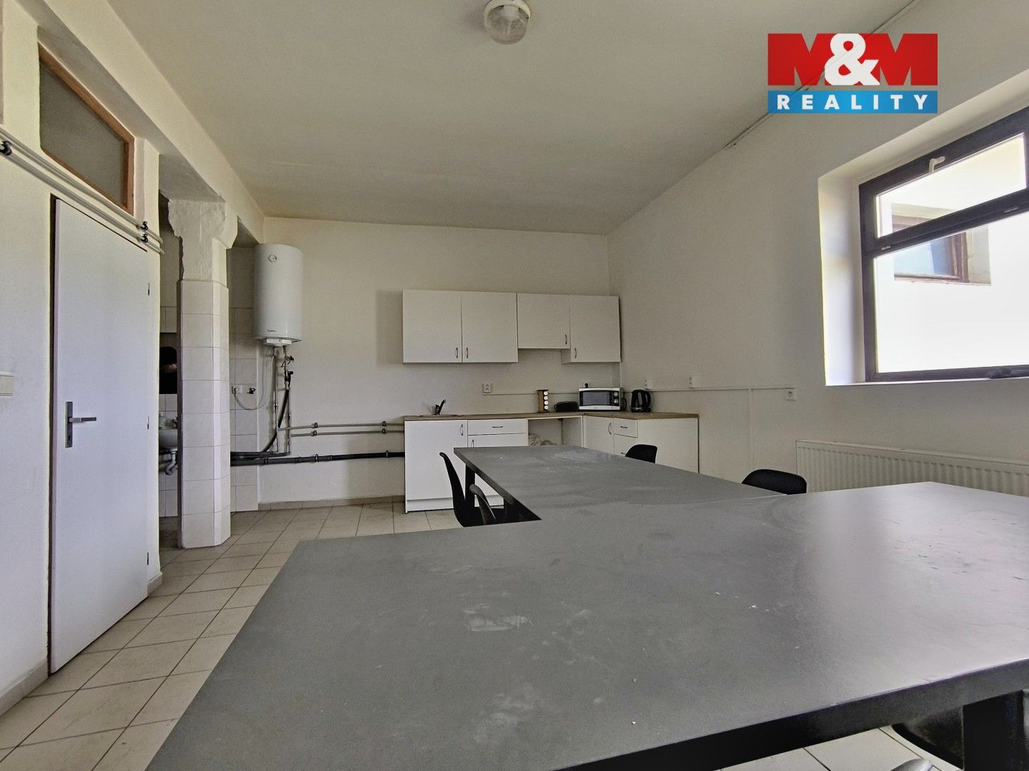 Prodej komerčního prostoru 1393 m² - foto 8