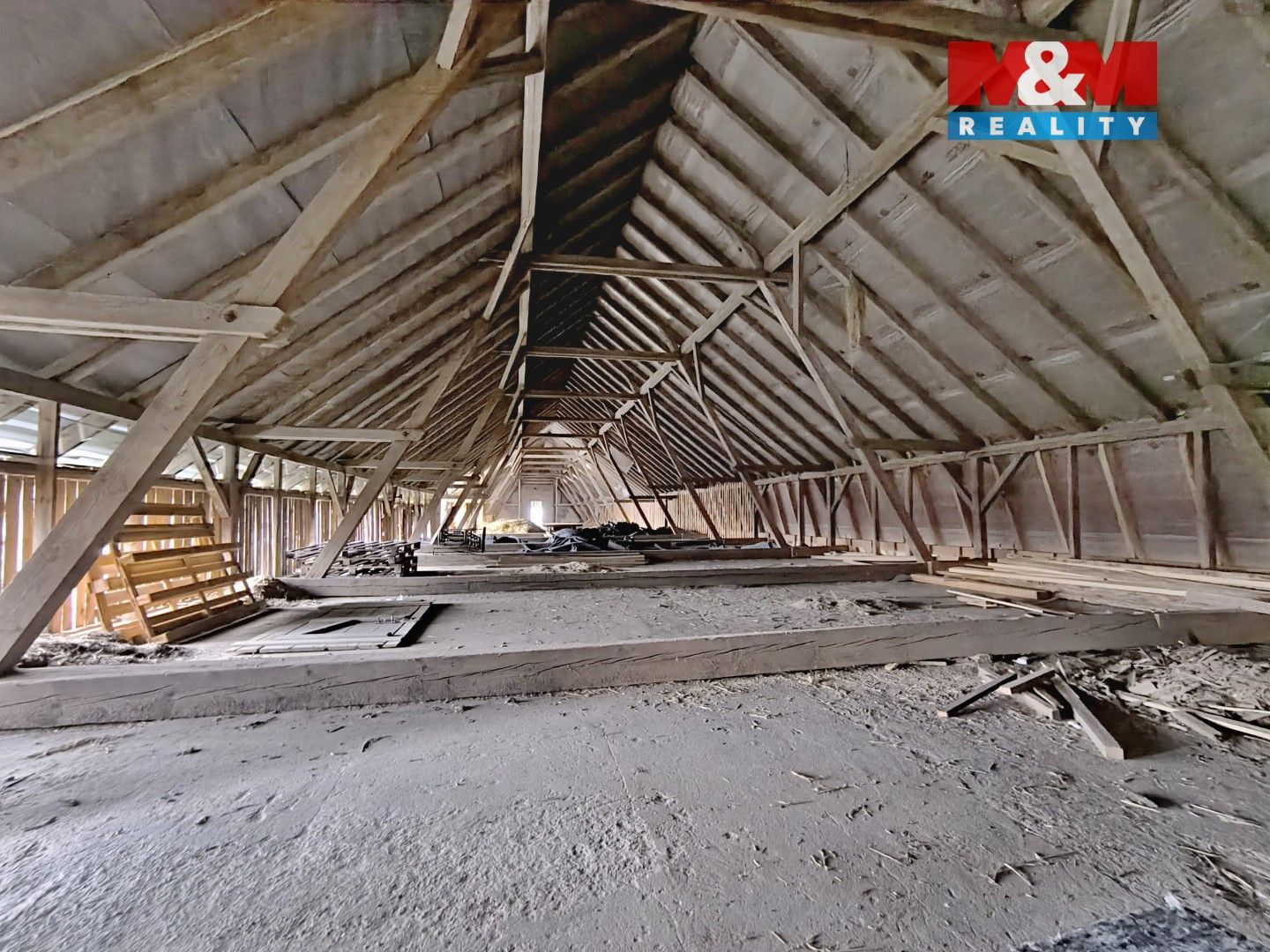 Prodej komerčního prostoru 1393 m² - foto 10