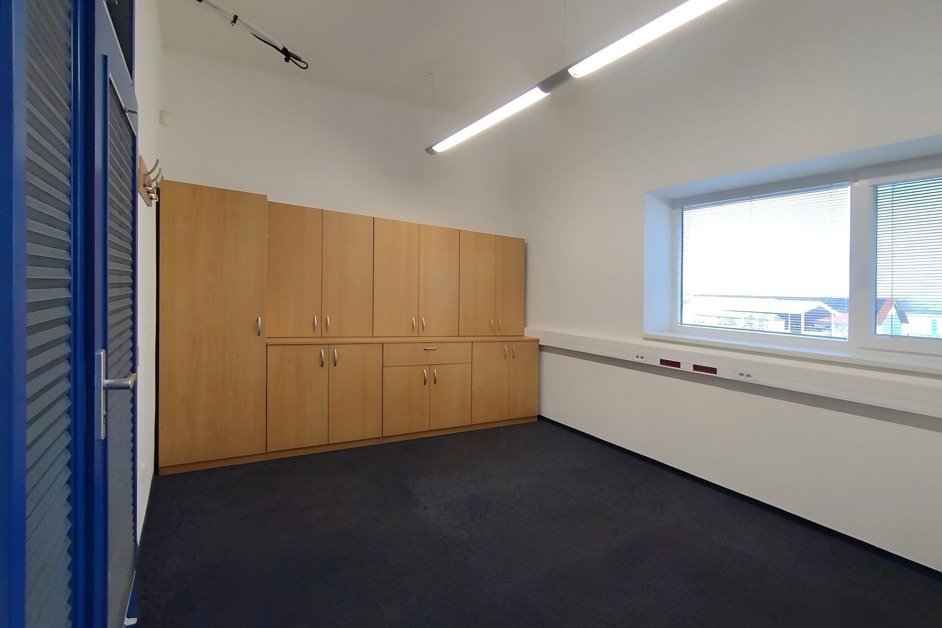 Pronájem komerčního prostoru 603 m² - foto 13