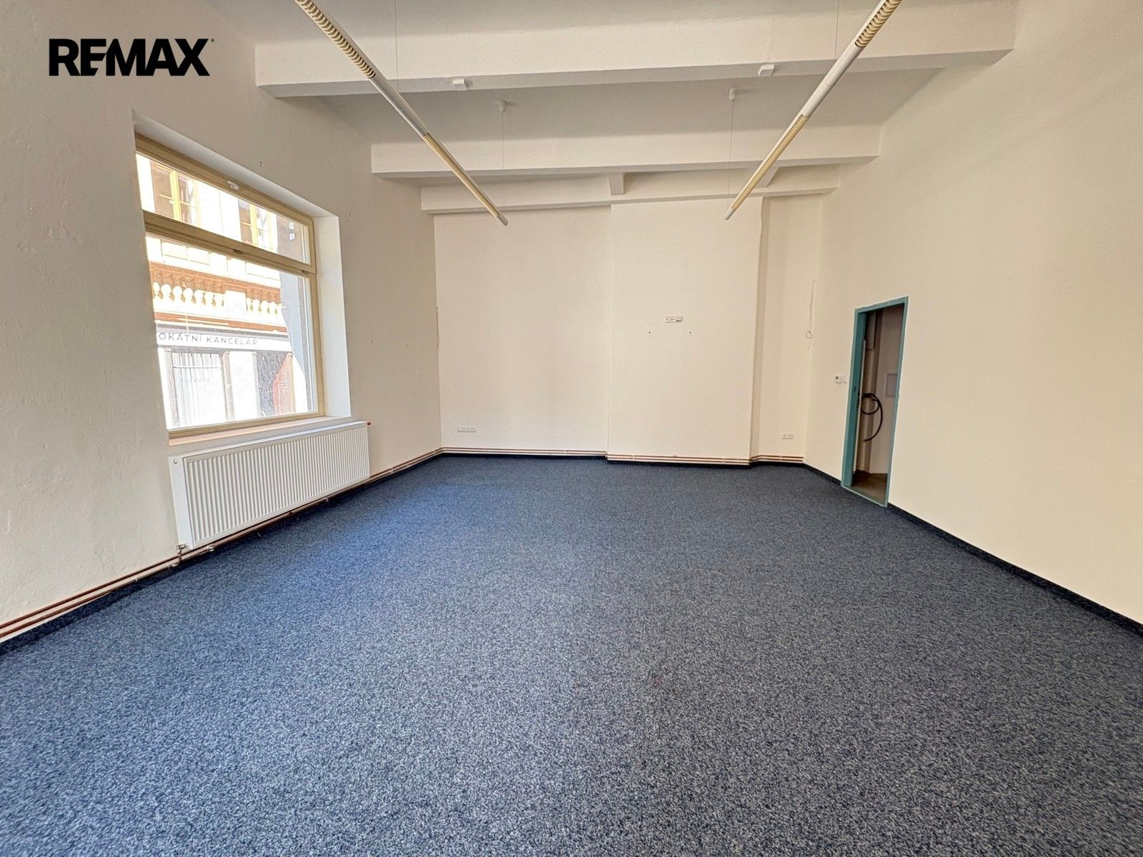 Pronájem komerčního prostoru 54 m² - foto 5