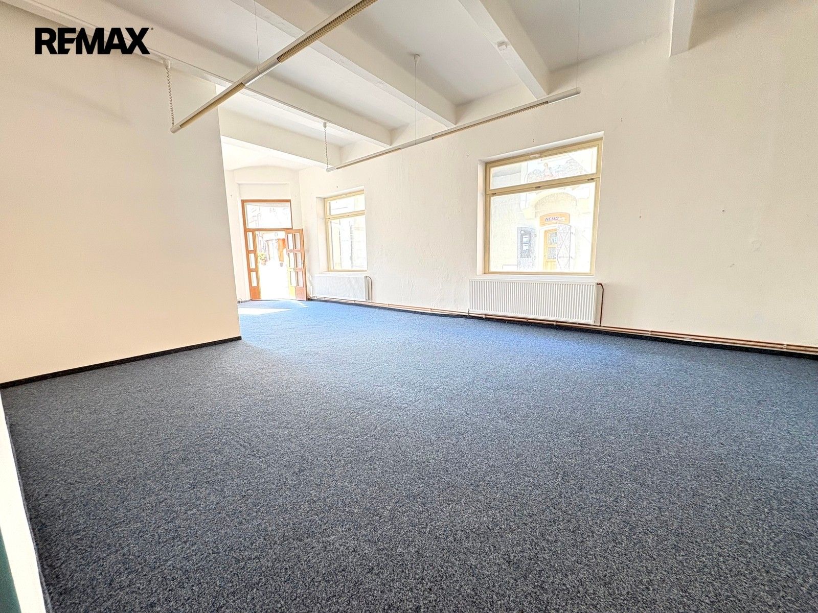 Pronájem komerčního prostoru 54 m² - foto 3