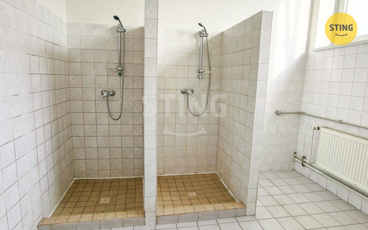 Pronájem komerčního prostoru 600 m² - foto 20