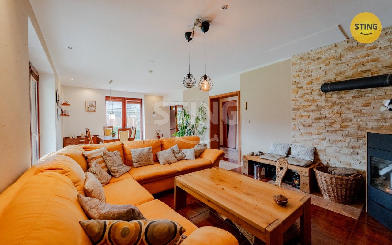 Prodej domu 198 m² - foto 4