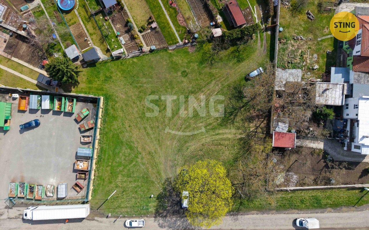 Prodej pozemku 1651 m² - foto 2