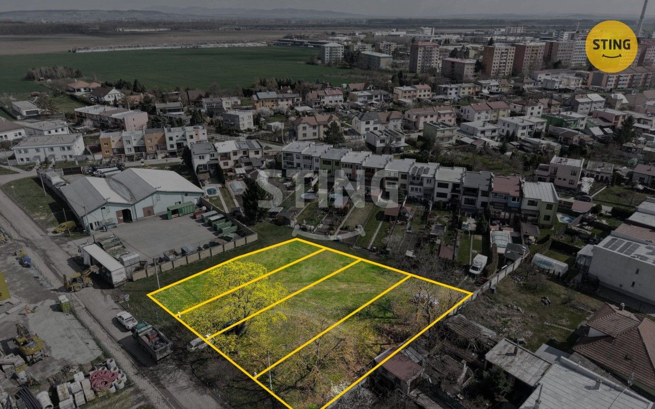 Prodej pozemku 1651 m² - foto 6