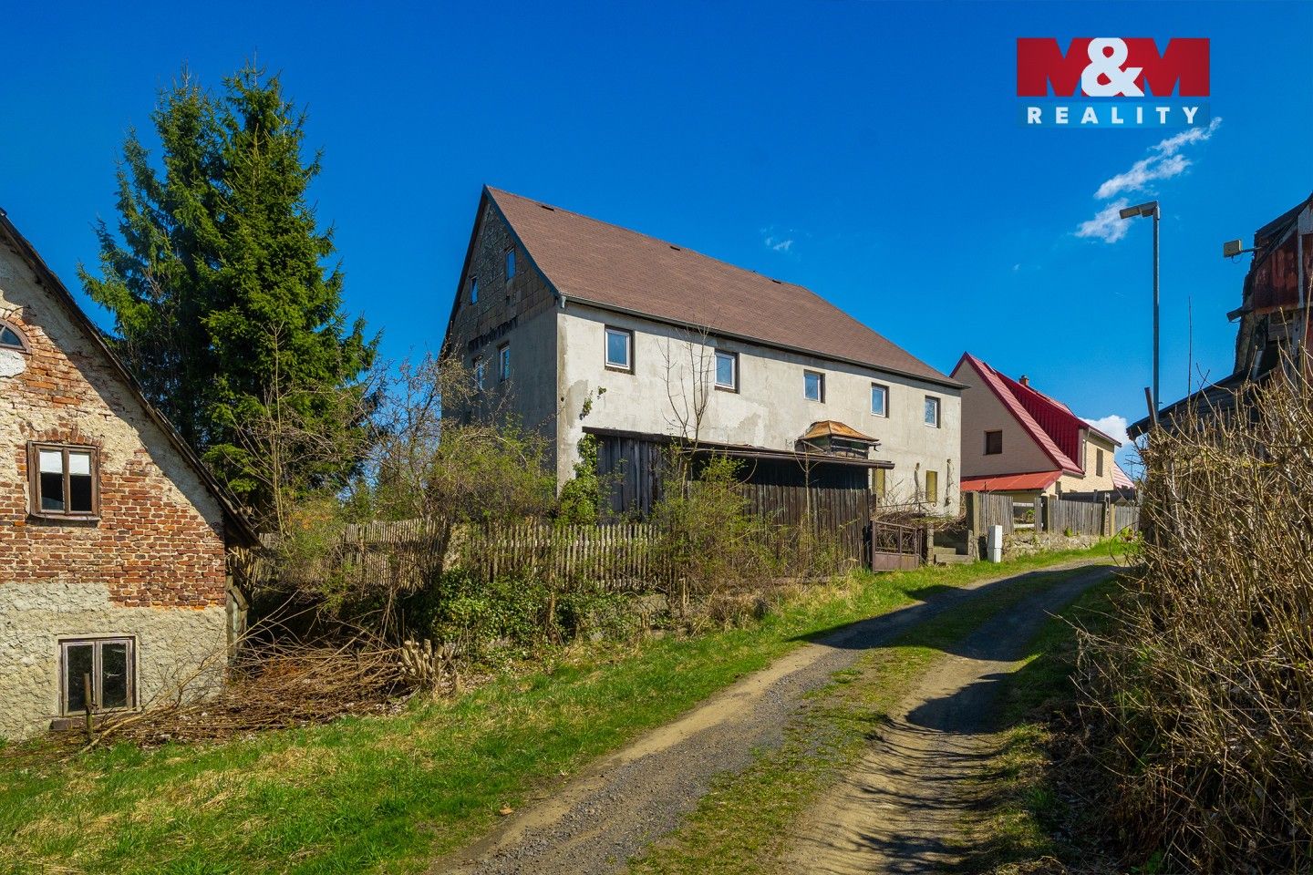 Prodej domu 180 m² - foto 1